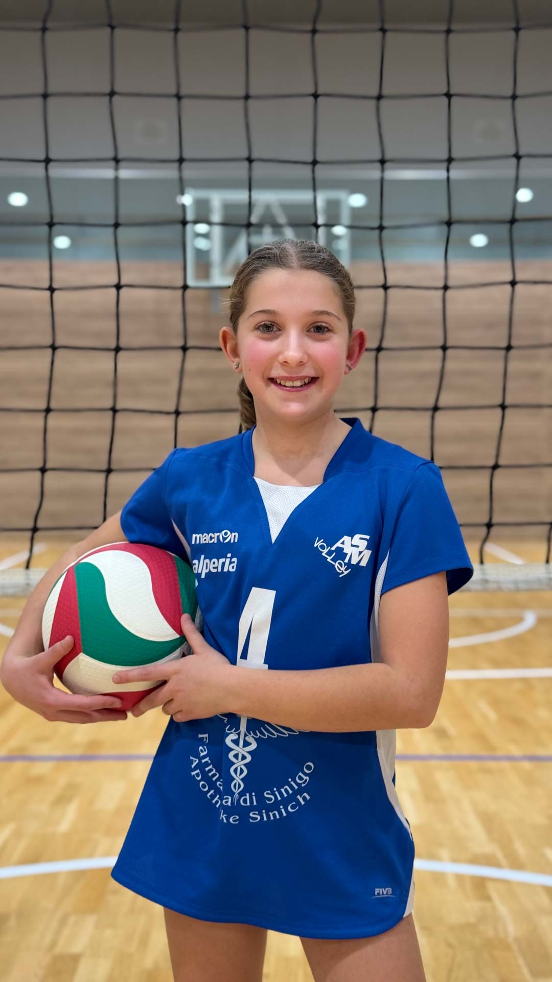 <center>LAURA ROMAGNOLI</center>