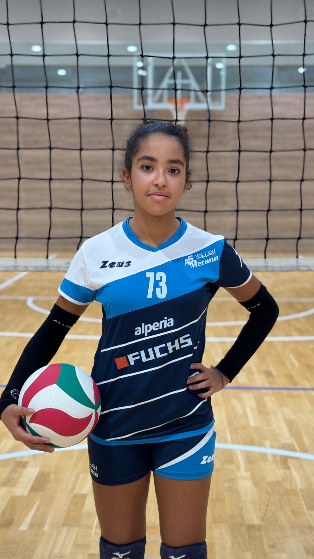 <center>SOFIA TARIK</center>